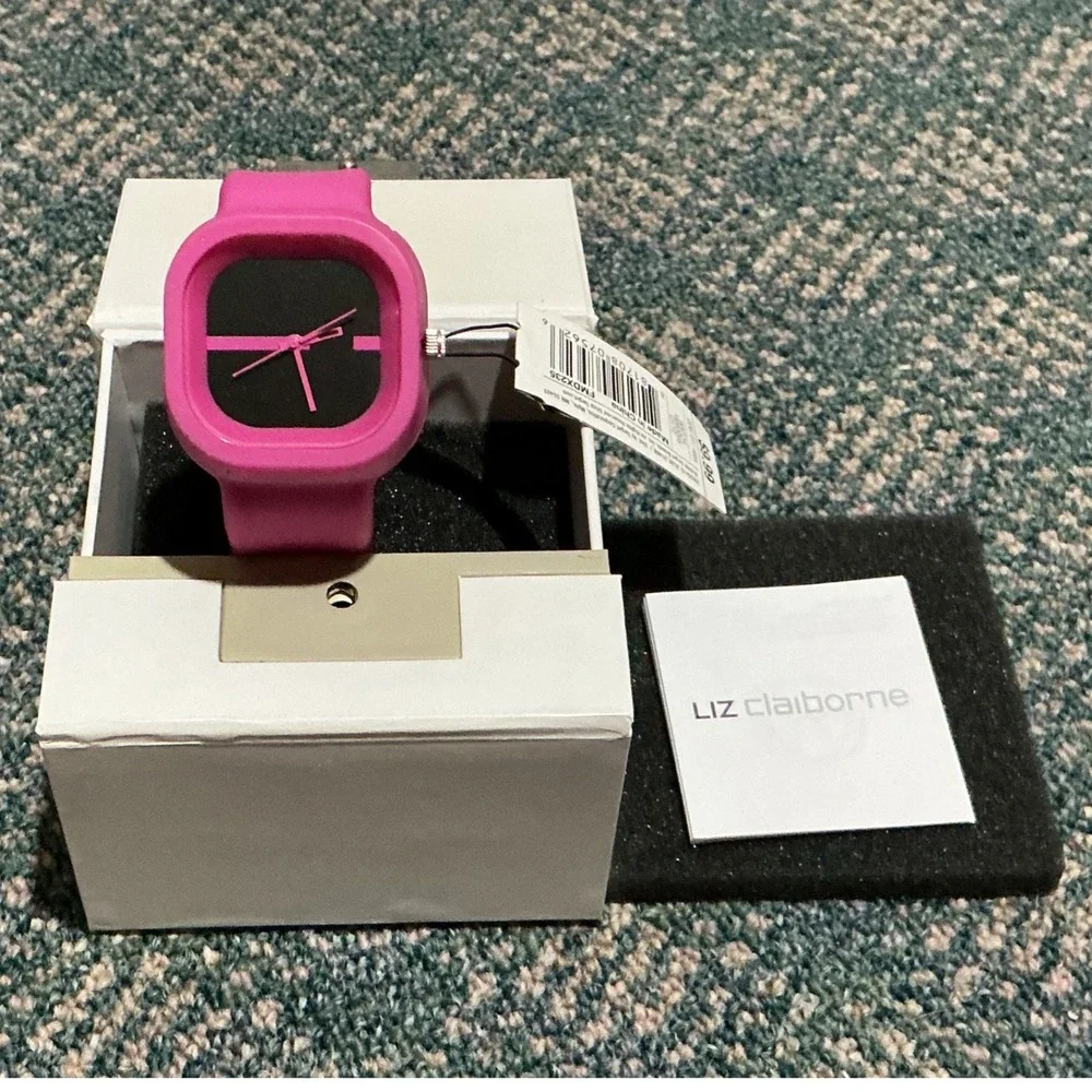 Xhilaration Square Rubber Watch Women Pink New Minimalist Casual needs battery